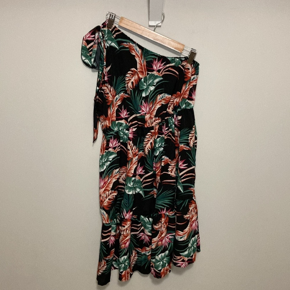 One Shoulder Tropical Floral Dress, Dazign, size large, black red green